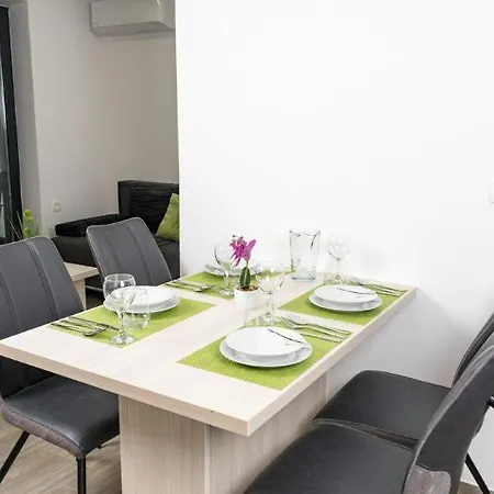Apartment Meloria Verzej